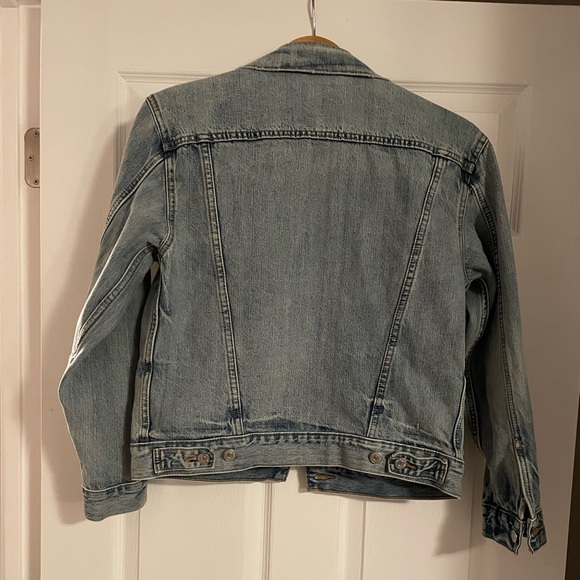 Levi’s Ex Boyfriend Trucker denim jacket NWOT - Picture 2 of 4